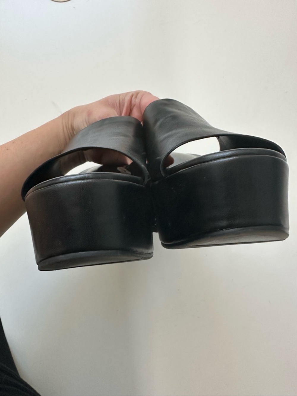Ricky Platform Heels - Picture 8 of 9